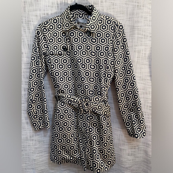 Trench coat, geometric trench coat, lined raincoat, Liz Claiborne coat - Picture 1 of 7